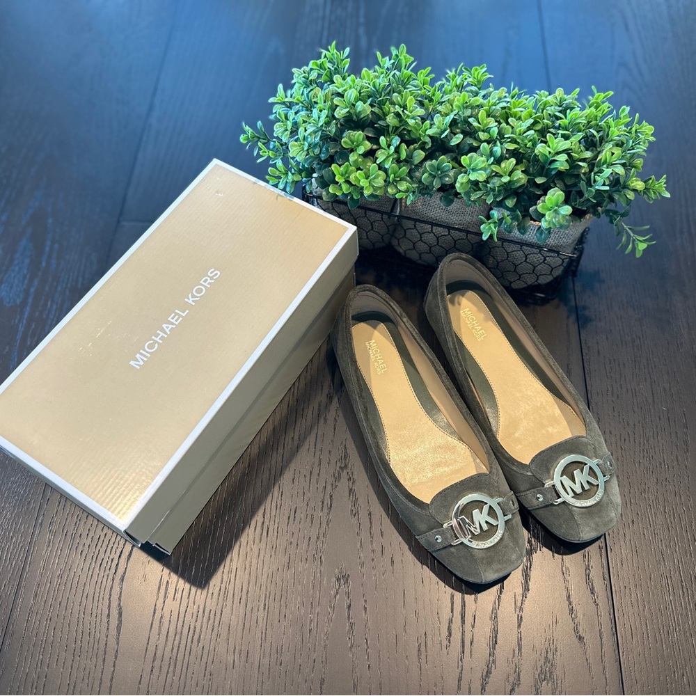 Michael Kors Women's Gray Loafers with Silver Accent